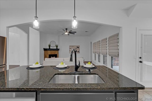 1701 E Granger Street, Broken Arrow, OK 74012