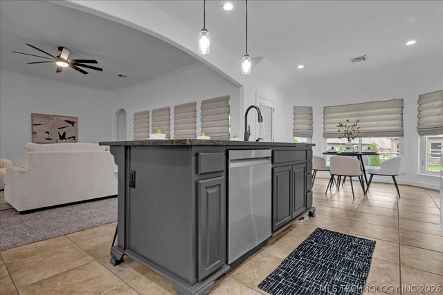 1701 E Granger Street, Broken Arrow, OK 74012