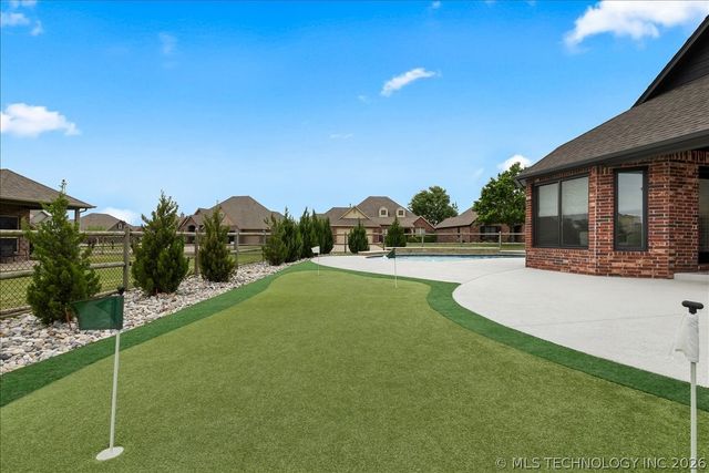 1701 E Granger Street, Broken Arrow, OK 74012