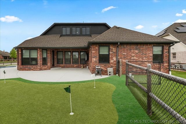 1701 E Granger Street, Broken Arrow, OK 74012