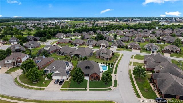 1701 E Granger Street, Broken Arrow, OK 74012