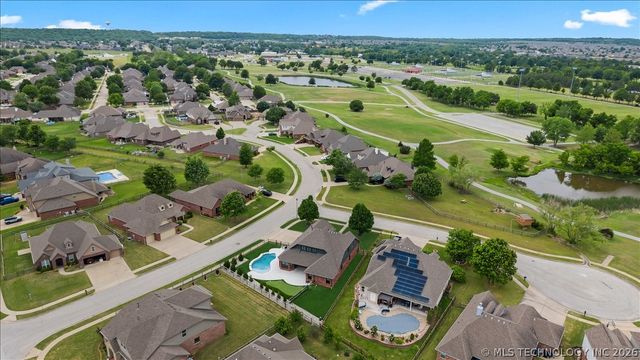 1701 E Granger Street, Broken Arrow, OK 74012