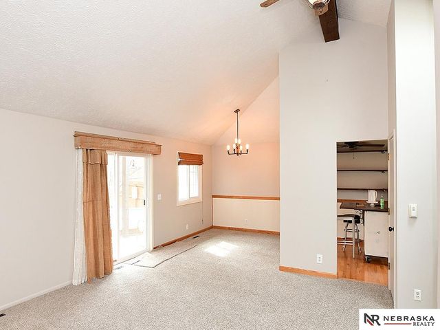 411 Laredo Road, Papillion, NE 68046