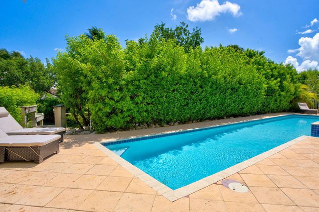 1330 Coury Drive, Key Colony Beach, FL 33051