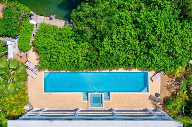 1330 Coury Drive, Key Colony Beach, FL 33051