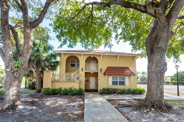 10717 La Placida Dr 1-3, Coral Springs, FL 33065