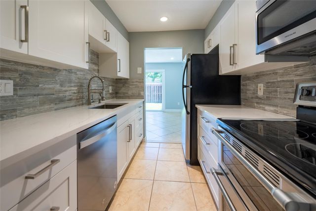 10717 La Placida Dr 1-3, Coral Springs, FL 33065