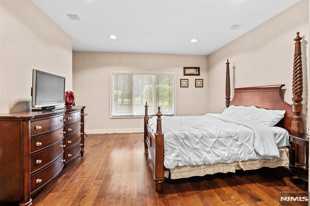 307 Daffodil Drive, Norwood, NJ 07648