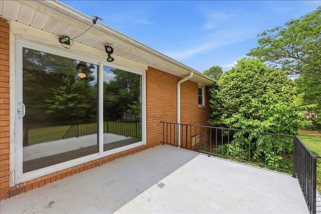 180 Gordon Drive, Spartanburg, SC 29301