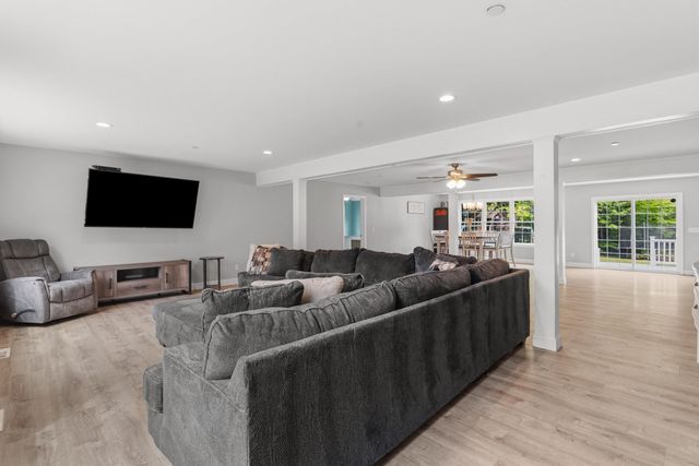 25 Cameron Drive, Pittsfield, NH 03263