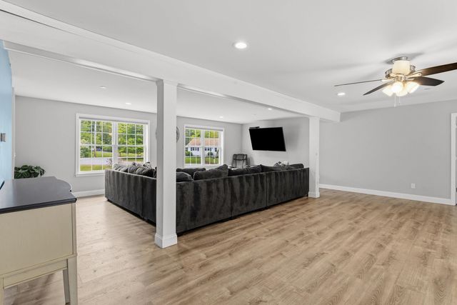 25 Cameron Drive, Pittsfield, NH 03263