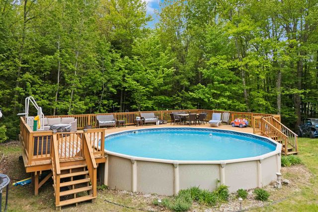 25 Cameron Drive, Pittsfield, NH 03263