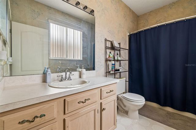 912 GRAND CANYON DRIVE, Valrico, FL 33594