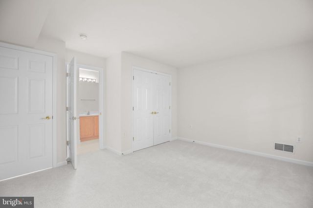 5 BLUEFIELD LN, Fredericksburg, VA 22406