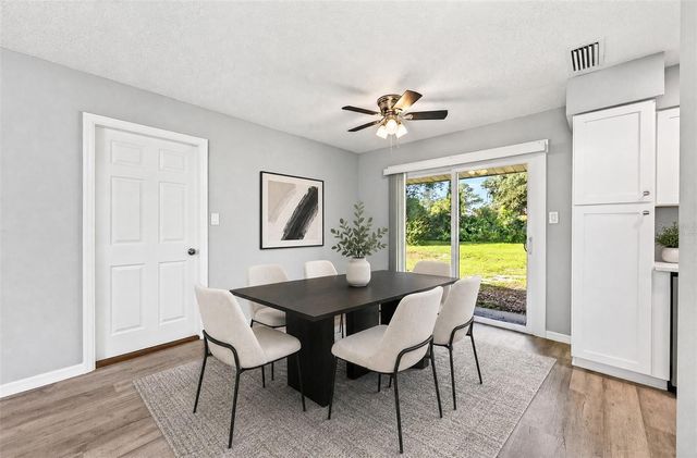 706 ELM AVENUE, Fruitland Park, FL 34731