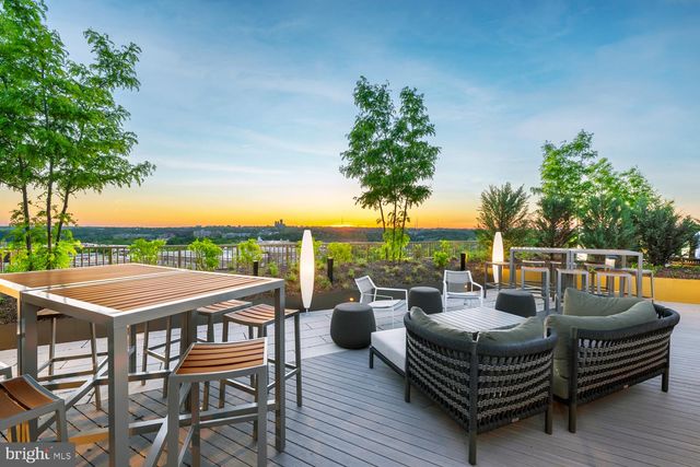1630 COLUMBIA RD NW #208, Washington, DC 20009