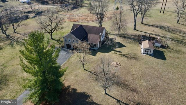 4708 SUMMIT POINT RD, Charles Town, WV 25414