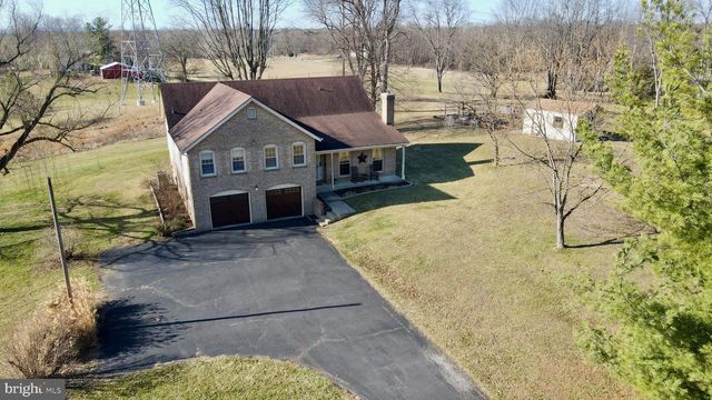 4708 SUMMIT POINT RD, Charles Town, WV 25414