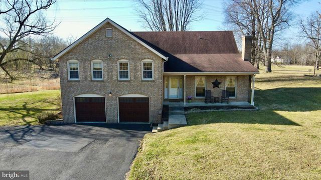 4708 SUMMIT POINT RD, Charles Town, WV 25414