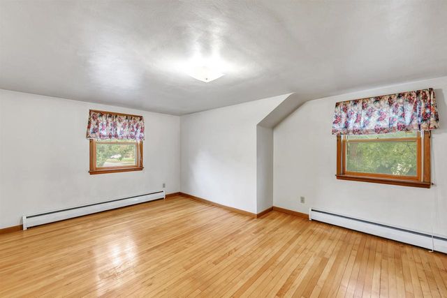 427 APOLLO WAY, De Pere, WI 54115