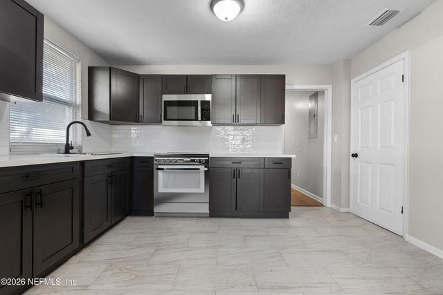 1408 W 26TH Street, Jacksonville, FL 32209