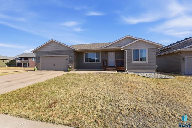 7908 W Pettigrew Ln Lane, Sioux Falls, SD 57106