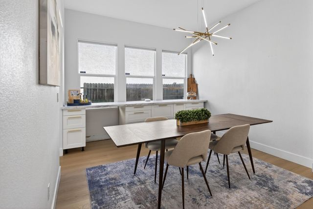 5419 Mariolyn Way, Elk Grove, CA 95757