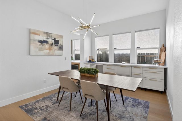 5419 Mariolyn Way, Elk Grove, CA 95757