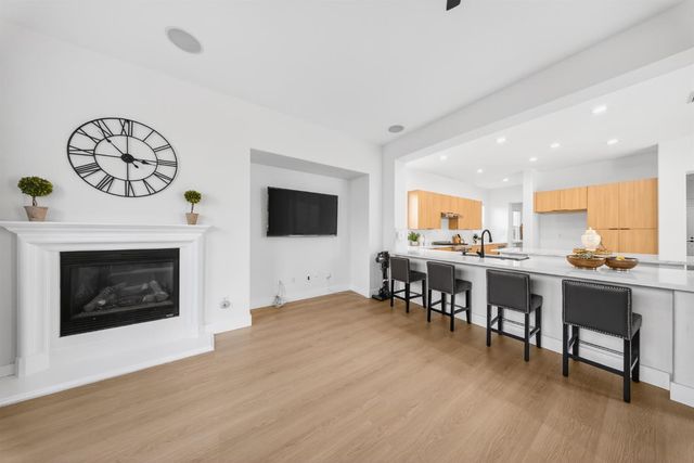 5419 Mariolyn Way, Elk Grove, CA 95757