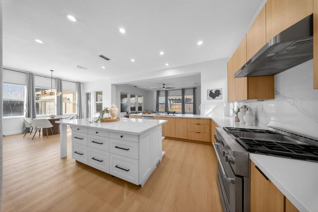 5419 Mariolyn Way, Elk Grove, CA 95757