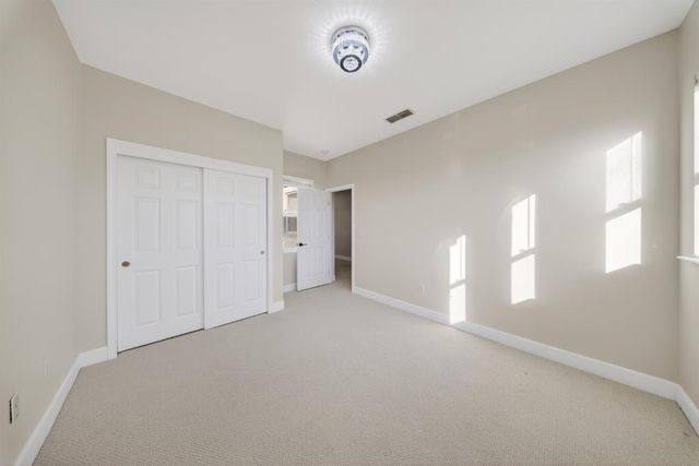 5419 Mariolyn Way, Elk Grove, CA 95757