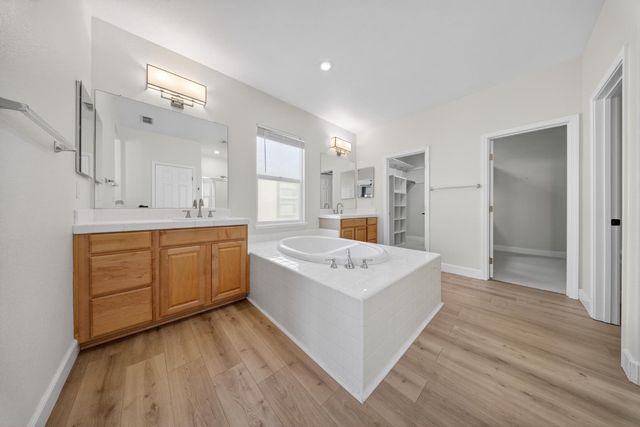 5419 Mariolyn Way, Elk Grove, CA 95757