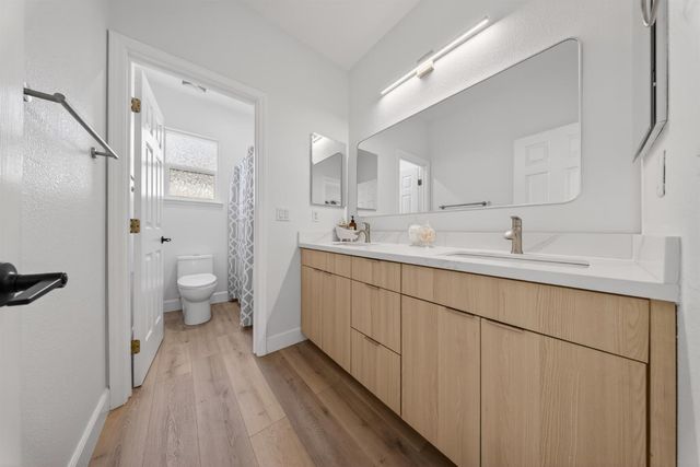 5419 Mariolyn Way, Elk Grove, CA 95757