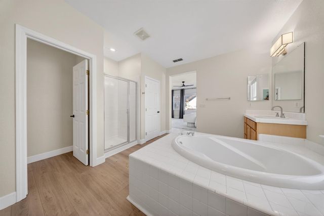 5419 Mariolyn Way, Elk Grove, CA 95757