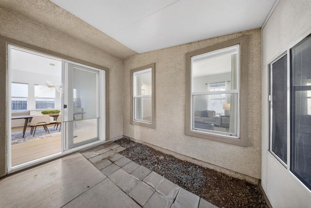 5419 Mariolyn Way, Elk Grove, CA 95757