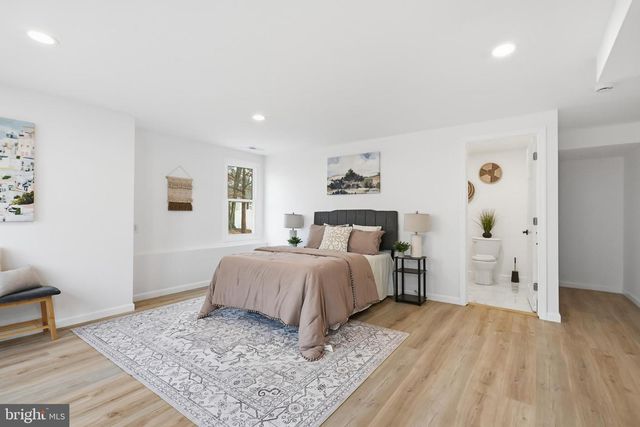 4740 LAKE RD, Newfield, NJ 08344