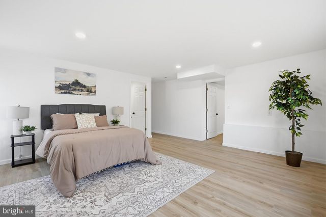 4740 LAKE RD, Newfield, NJ 08344