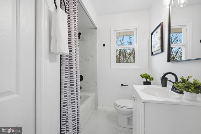 4740 LAKE RD, Newfield, NJ 08344