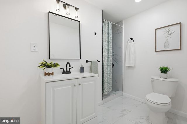 4740 LAKE RD, Newfield, NJ 08344