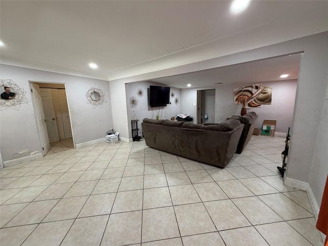 4710 80TH STREET N, St Petersburg, FL 33709