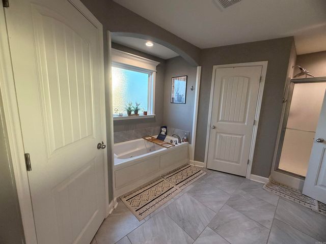 9417 Crossroads, Benton, AR 72019