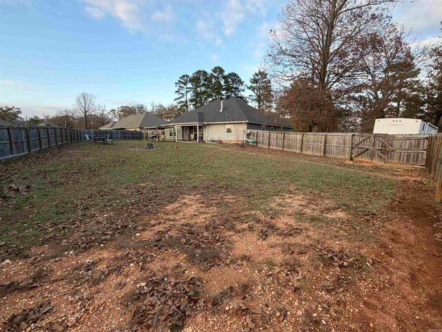 9417 Crossroads, Benton, AR 72019