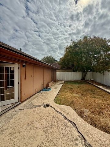 5241 Snowgoose Dr, Corpus Christi, TX 78413