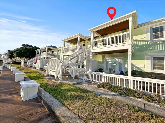 5037 STARFISH DRIVE SE D, St Petersburg, FL 33705