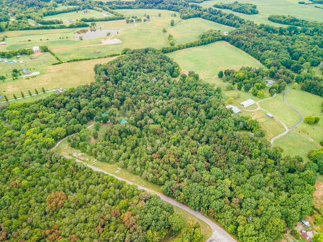 1520 Powell Ln, Lewisburg, TN 37091