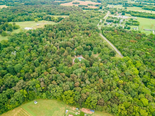 1520 Powell Ln, Lewisburg, TN 37091