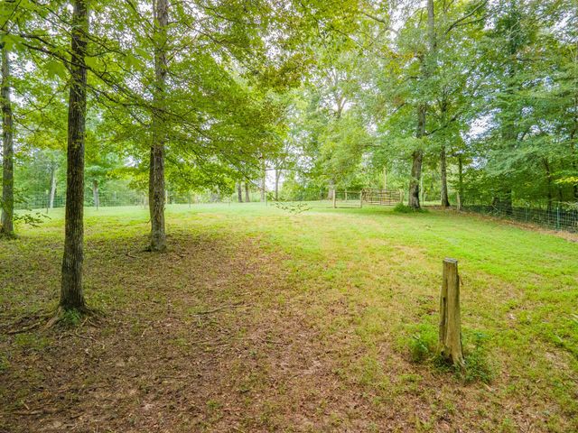 1520 Powell Ln, Lewisburg, TN 37091