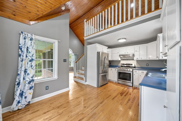 1520 Powell Ln, Lewisburg, TN 37091