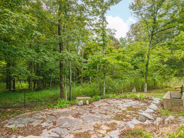 1520 Powell Ln, Lewisburg, TN 37091