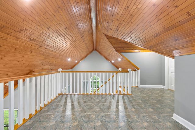 1520 Powell Ln, Lewisburg, TN 37091